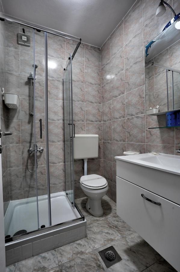 Guest House Ambienti Rovinj Bagian luar foto