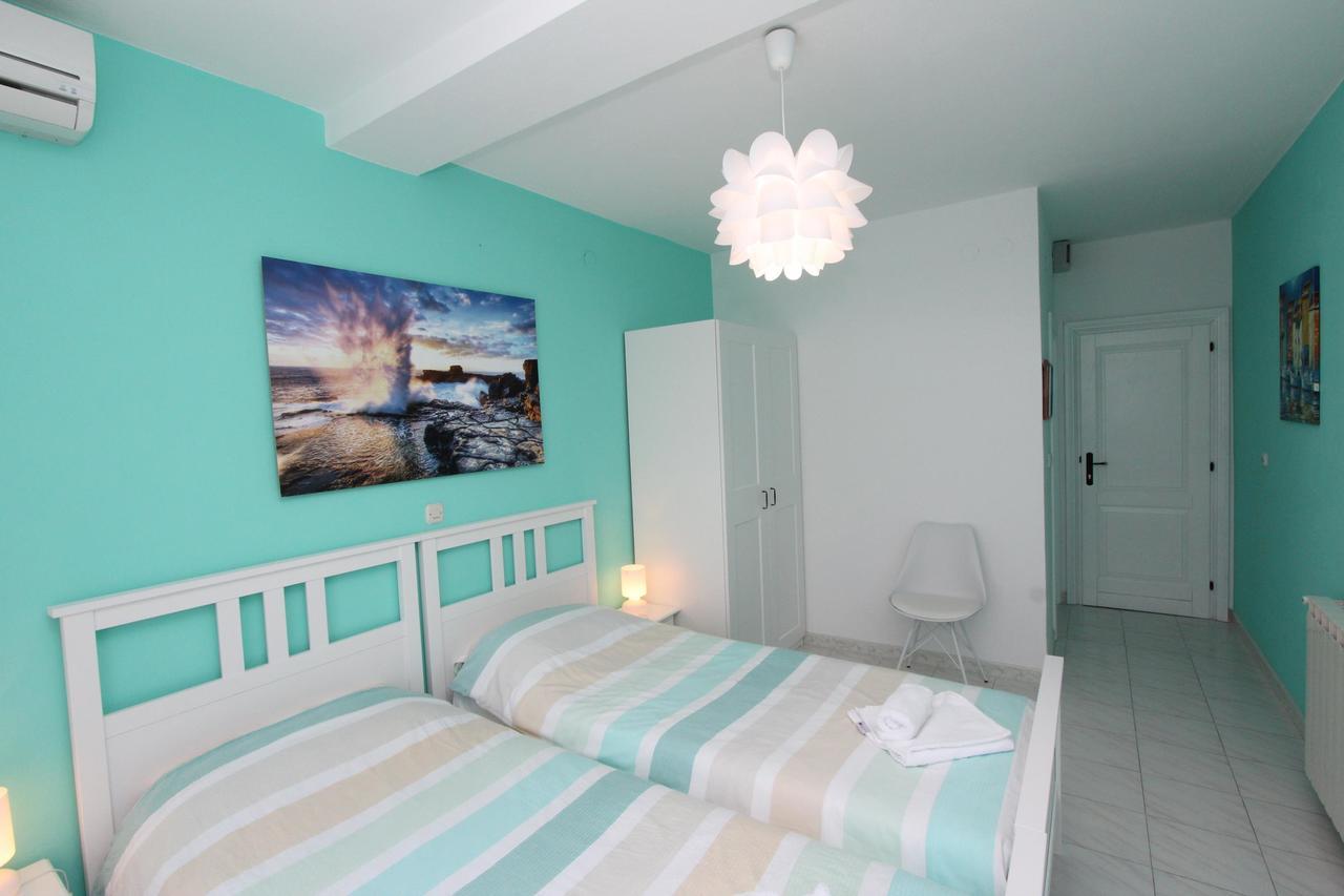 Guest House Ambienti Rovinj Bagian luar foto