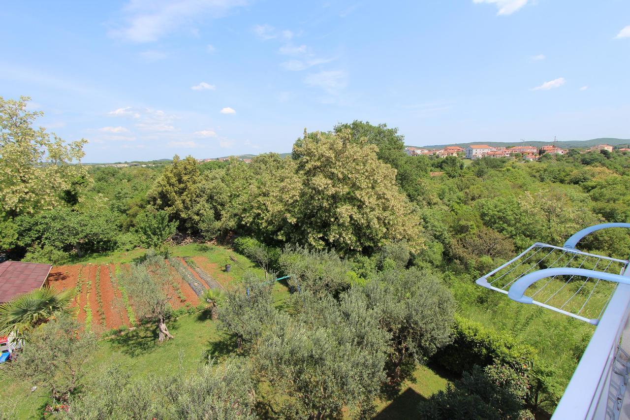 Guest House Ambienti Rovinj Bagian luar foto